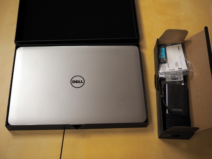 Dell M3800 Unboxing - Picture 4