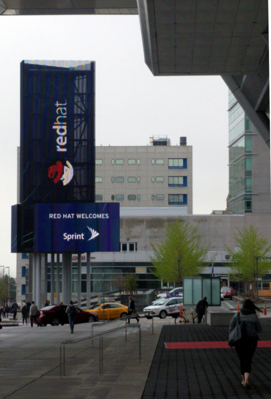 RHSummit - Convention Center Sign